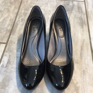Life Stride Patent Leather Black Heels